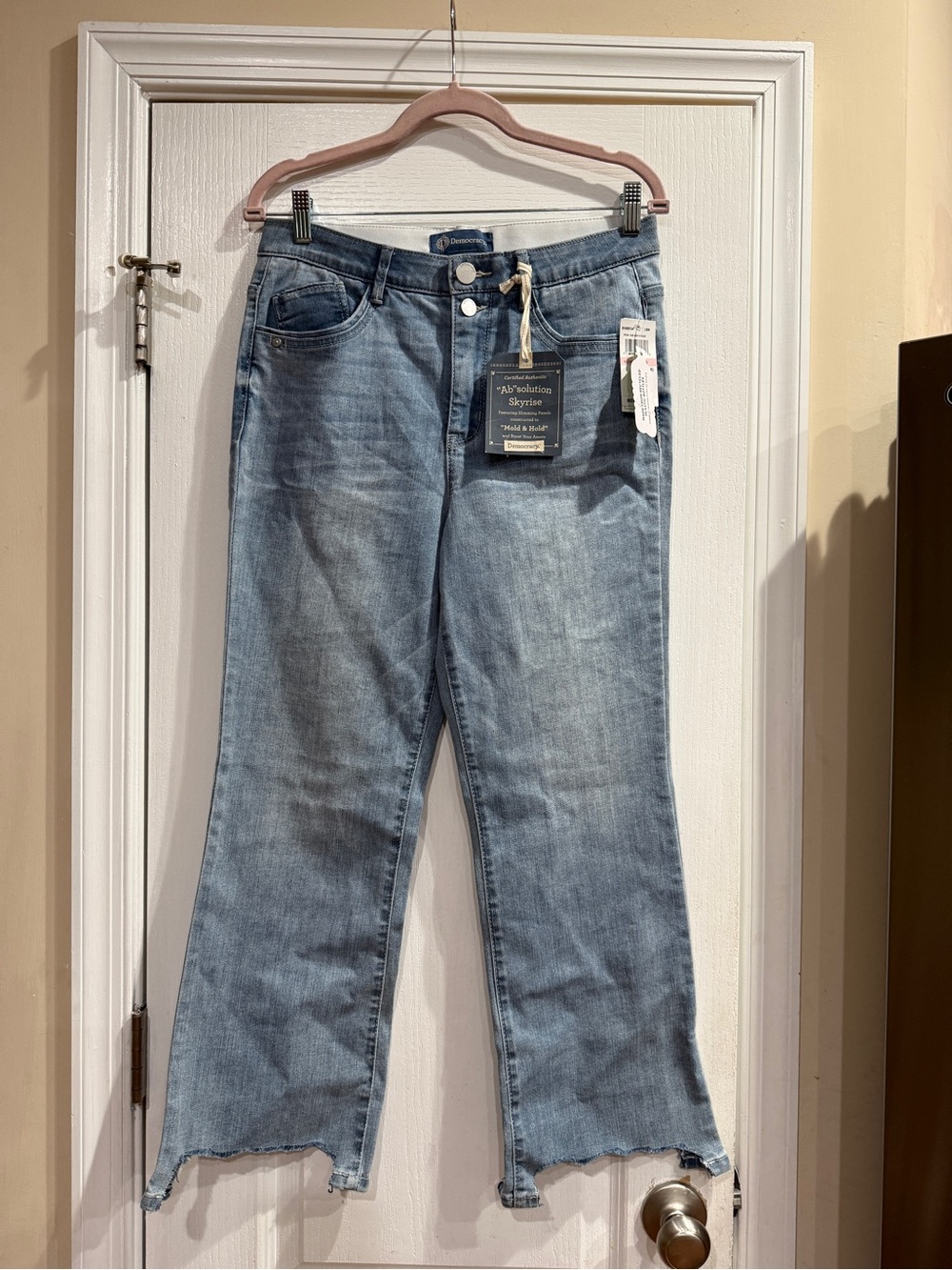 Democracy Light Blue straight ankle cropped Jeans with Raw Hem